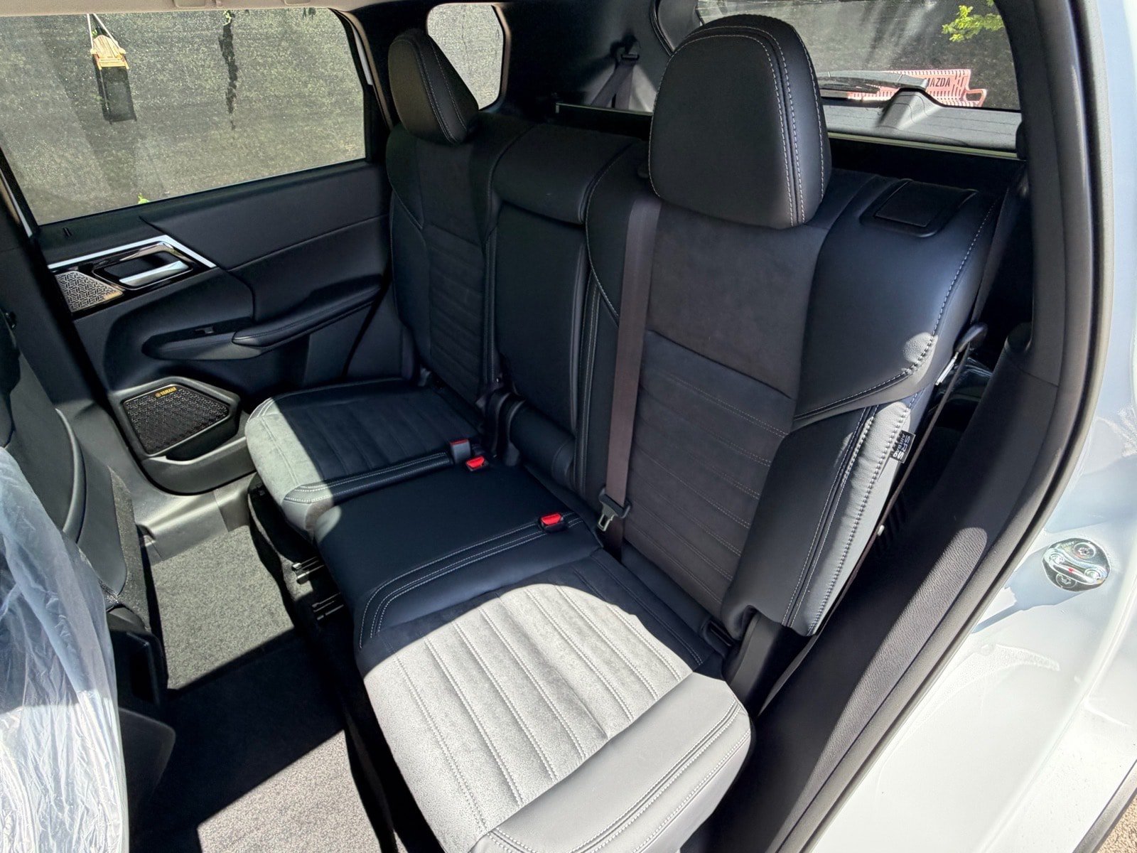 New 2026 Mitsubishi Outlander SE FWD image 19