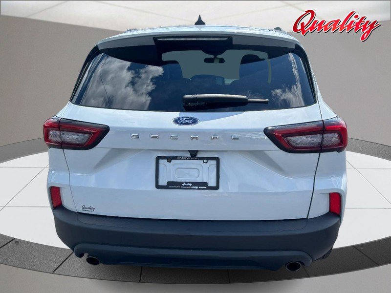 Used 2025 Ford Escape ST-Line FWD image 4