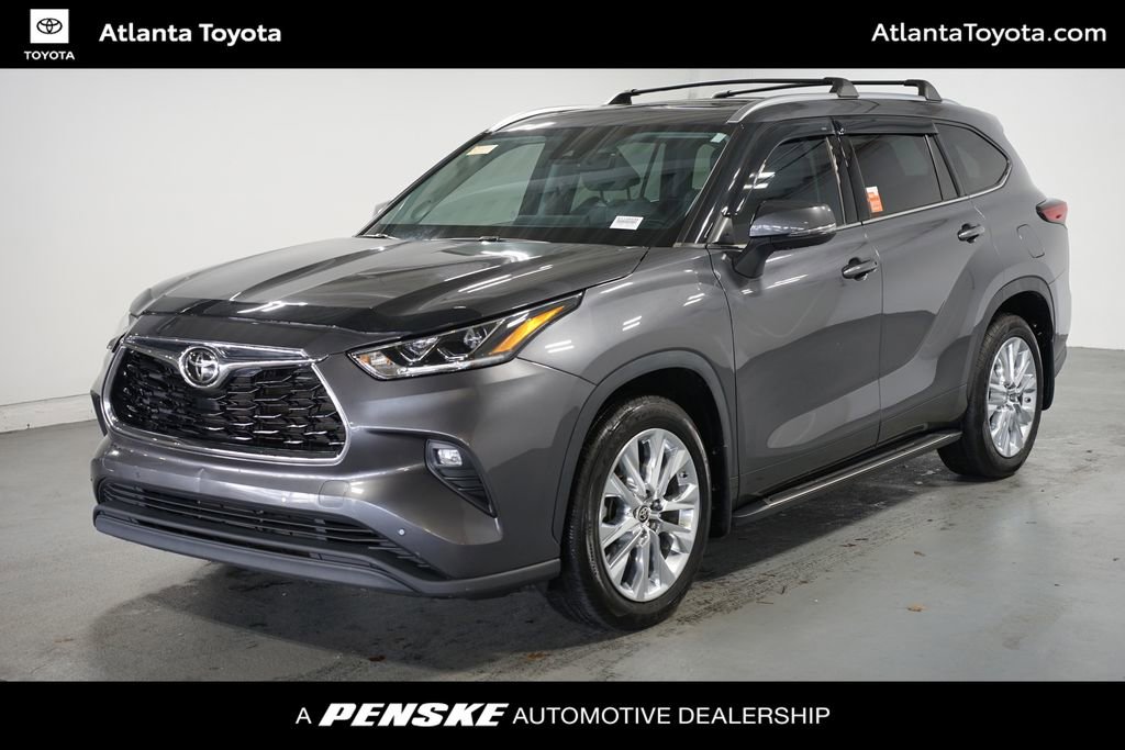 Used 2023 Toyota Highlander Limited