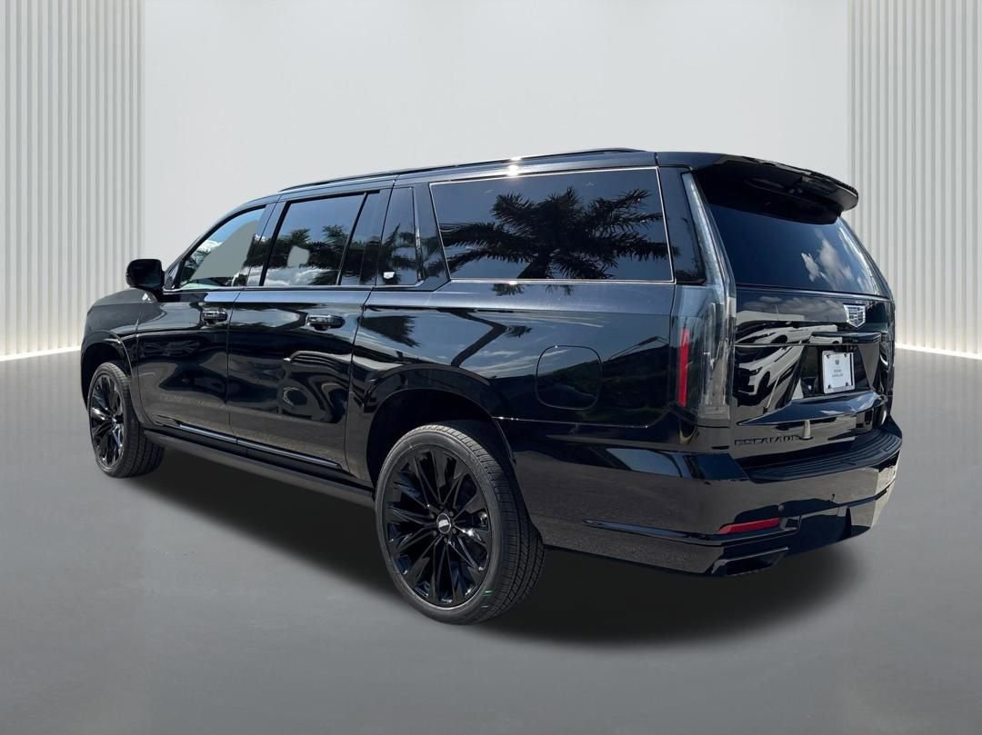 New 2026 Cadillac Escalade ESV Platinum Sport w/ LPO, ONYX Package image 7