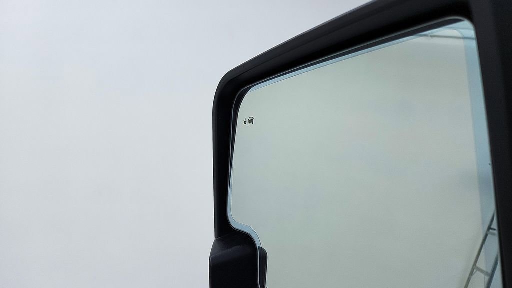 Used 2024 Chevrolet Silverado 2500 High Country w/ Technology Package AWD/4WD image 23