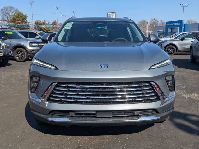 New 2026 Buick Envision Preferred image 2