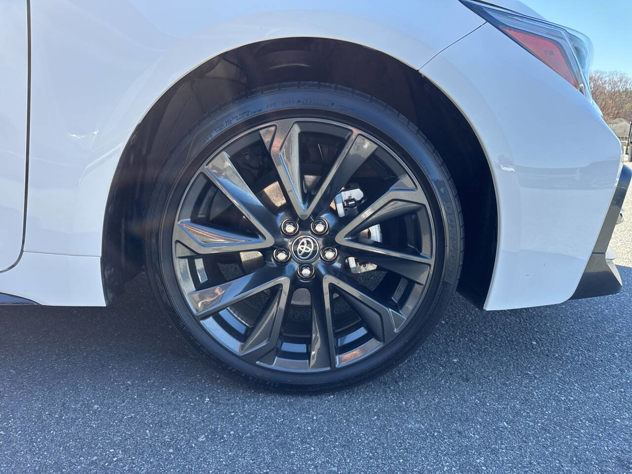 Used 2024 Toyota Corolla SE image 29