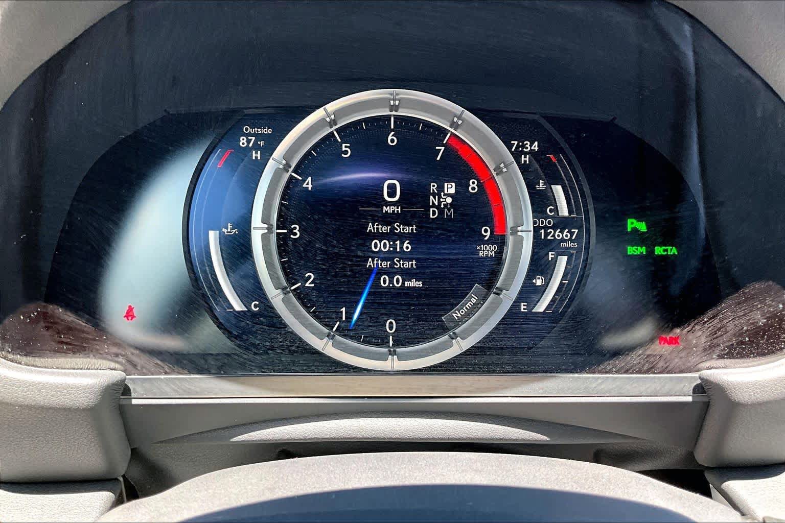 Used 2024 Lexus LC 500 Convertible RWD image 23