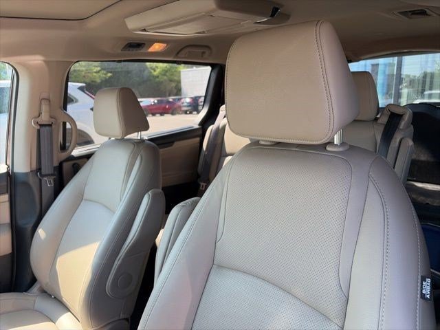 Used 2019 Honda Odyssey Elite image 14