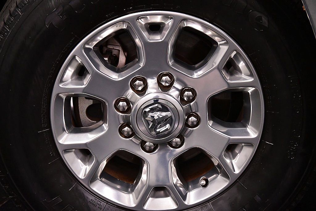 Used 2020 RAM 2500 Laramie image 9