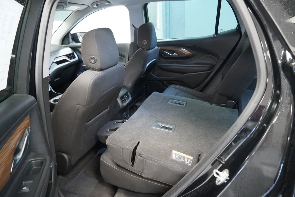 Used 2020 GMC Terrain SLE w/ Driver Convenience Package image 17