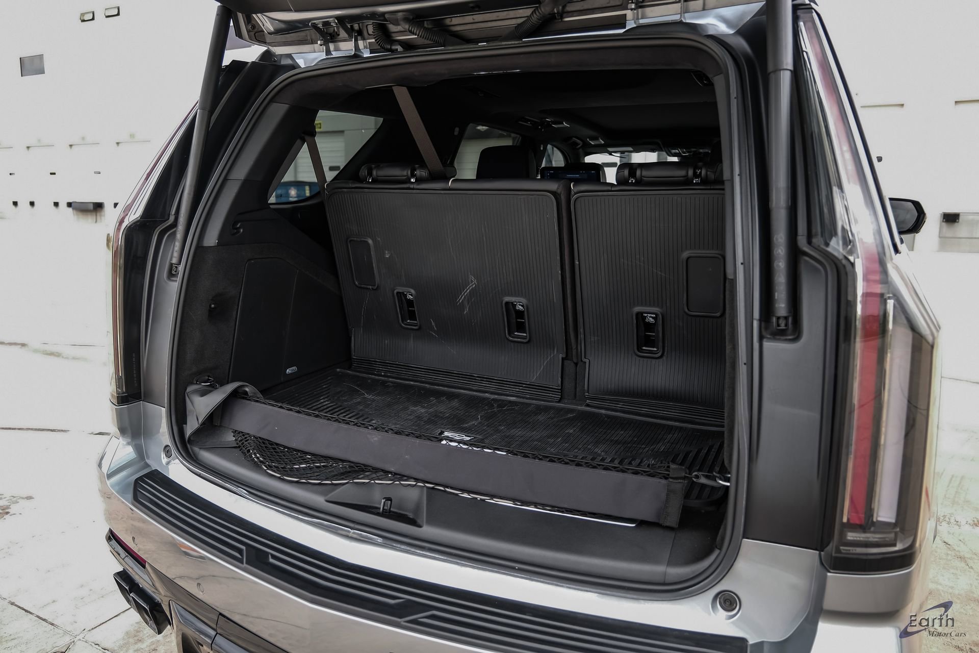 Used 2025 Cadillac Escalade V w/ LPO, Floor Liner Package AWD/4WD image 83