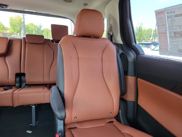 New 2027 Kia Carnival SX FWD image 12