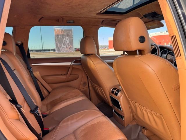 Used 2008 Porsche Cayenne GTS image 27