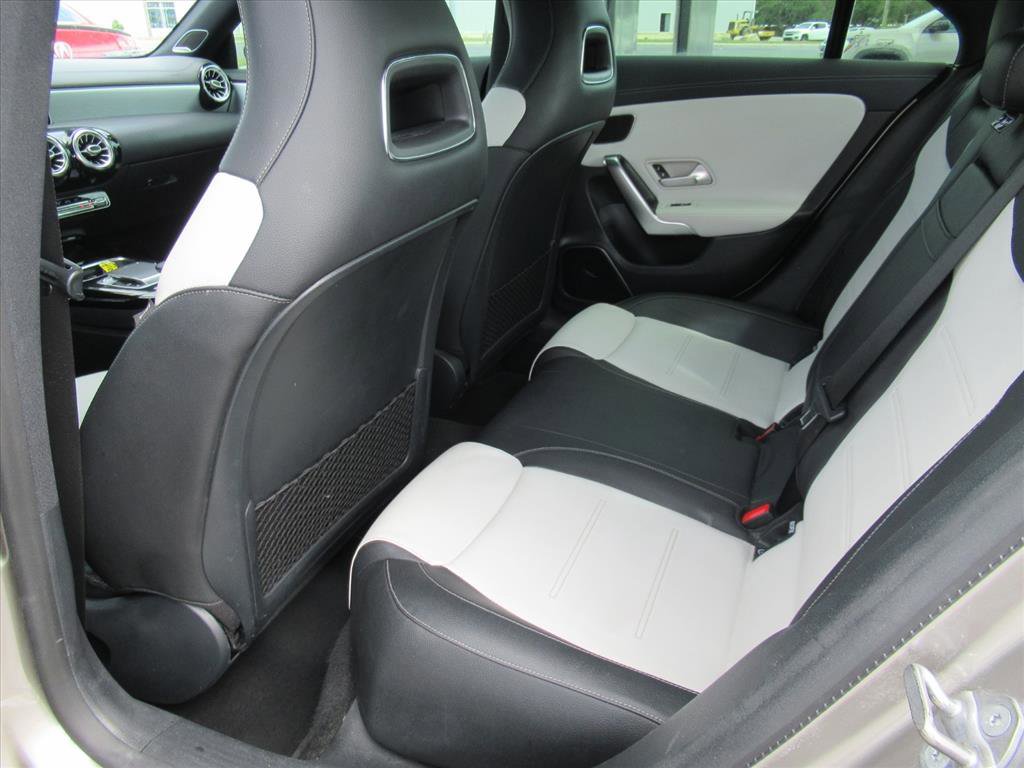 Used 2020 Mercedes-Benz CLA 35 AMG 4MATIC image 32