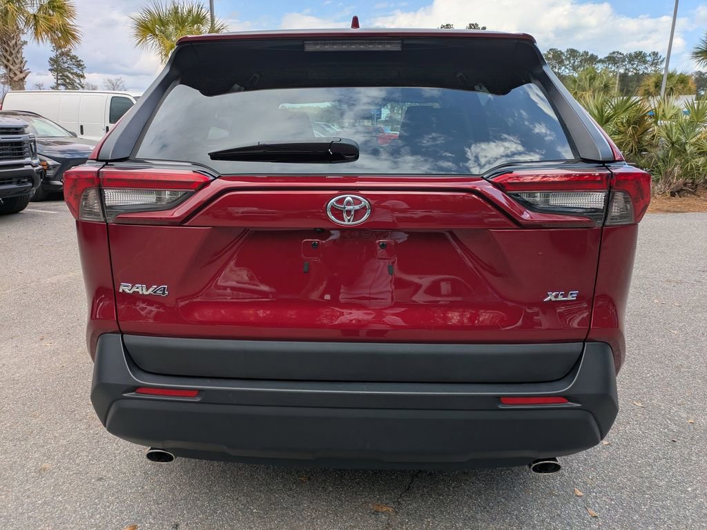 Used 2024 Toyota RAV4 XLE image 5
