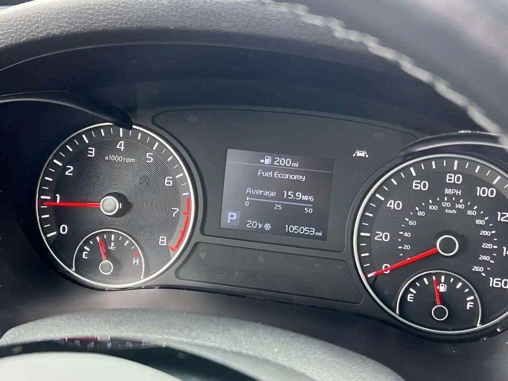 Used 2020 Kia Optima SE image 22