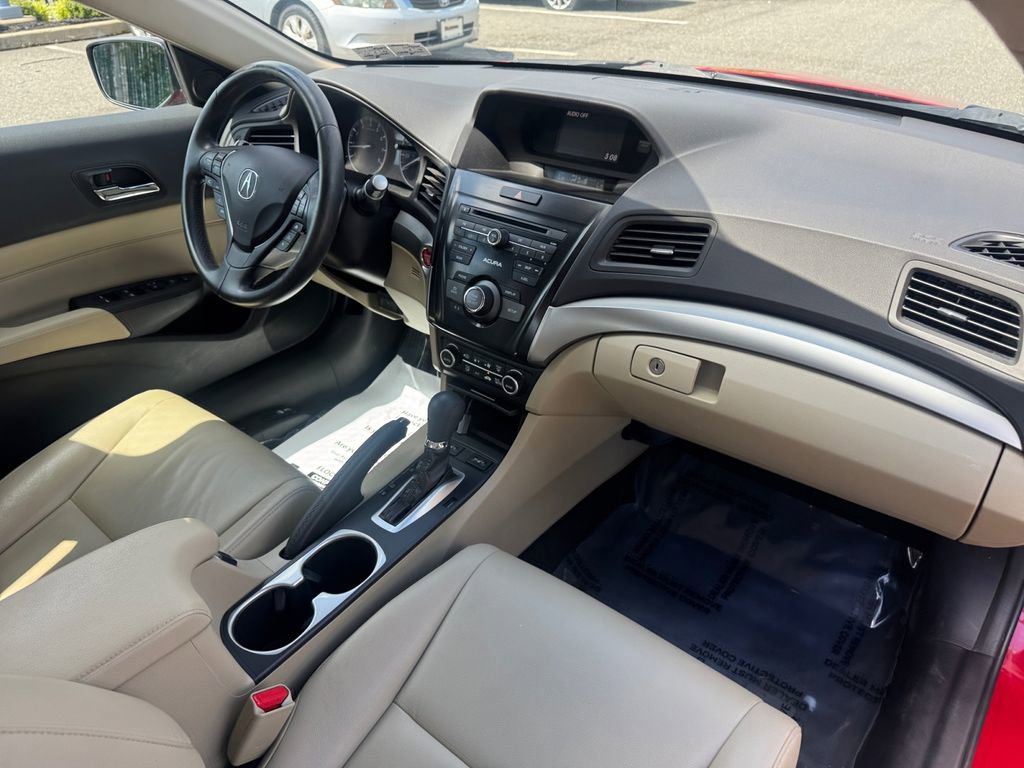 Used 2018 Acura ILX FWD image 16