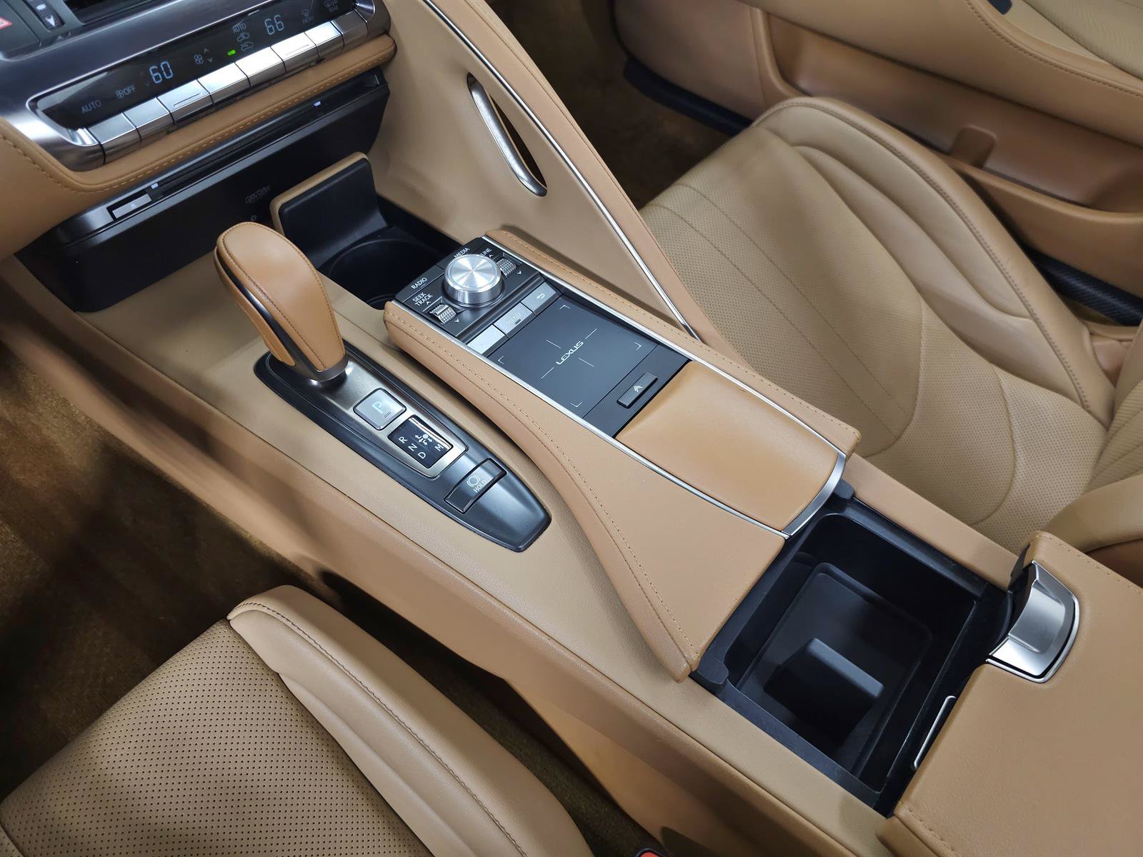 Certified 2022 Lexus LC 500 Convertible w/ Touring Package RWD image 34