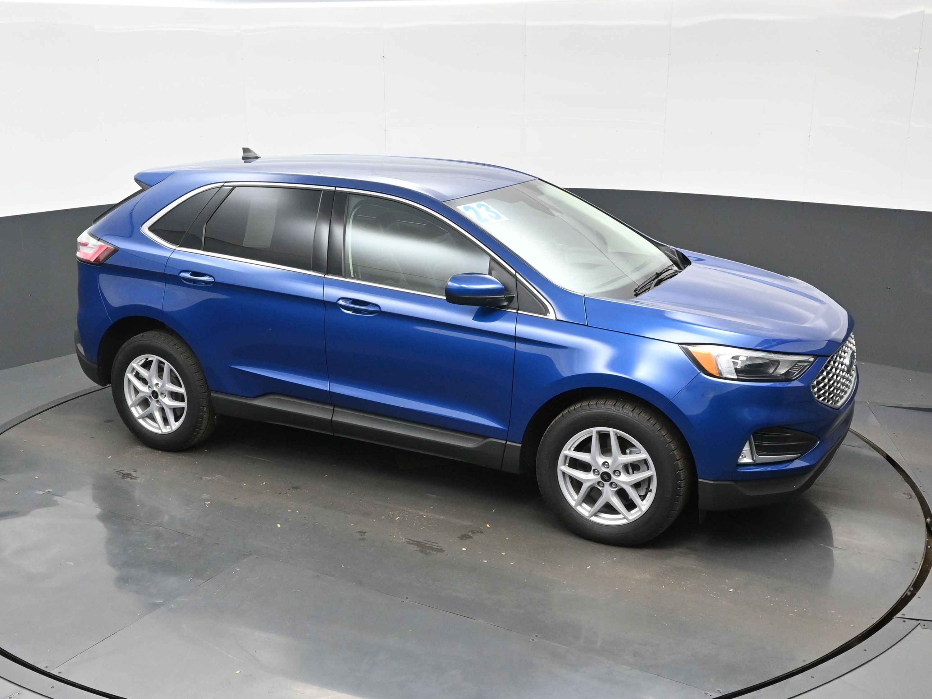 Used 2023 Ford Edge SEL w/ Convenience Package image 40