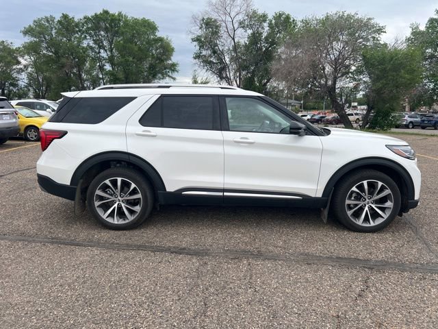 Used 2025 Ford Explorer Platinum w/ Ultimate Package AWD/4WD image 9