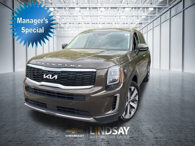 Used 2022 Kia Telluride EX w/ EX Premium Package