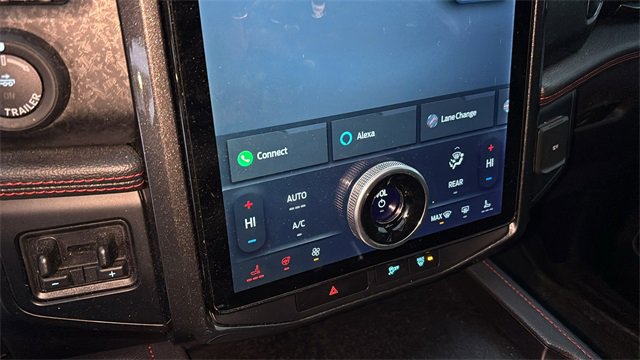 Used 2023 Ford Expedition Limited image 20