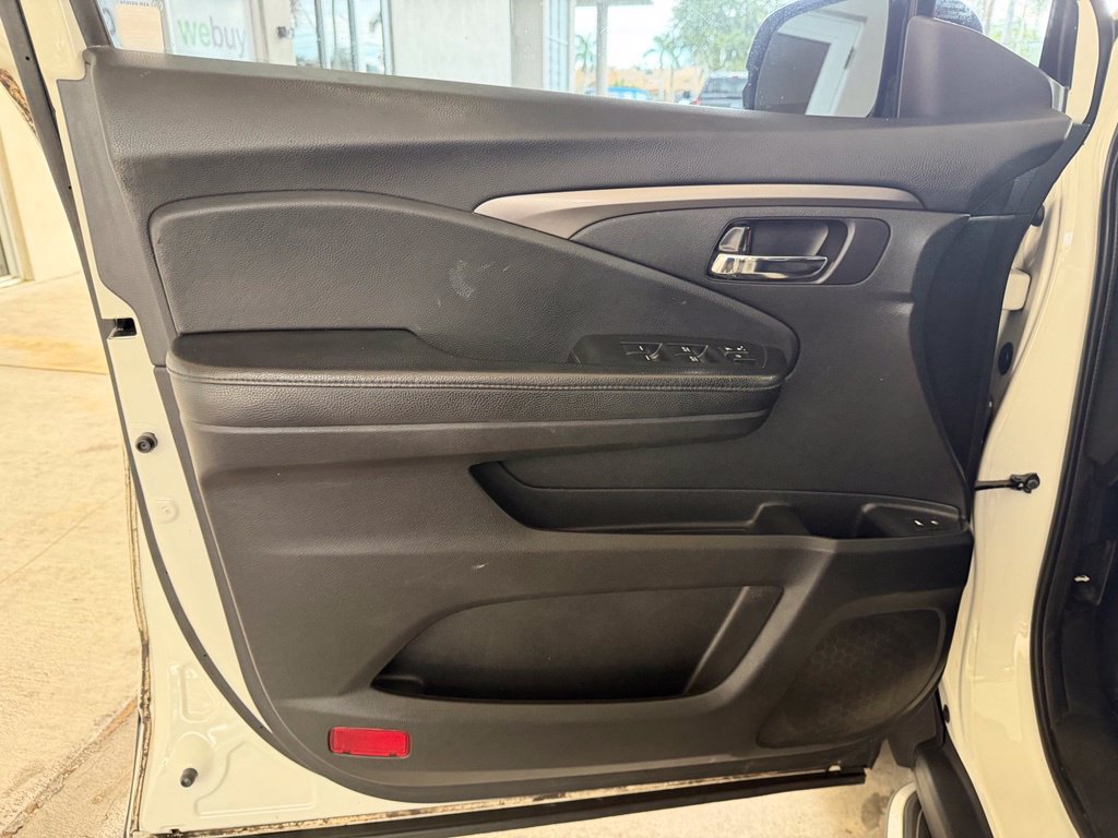Used 2017 Honda Pilot EX-L image 38