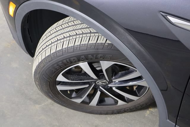 Used 2023 Volkswagen Tiguan S FWD image 33