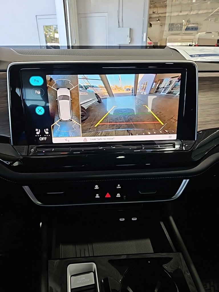 New 2026 Volkswagen Atlas SEL Premium R-Line image 34