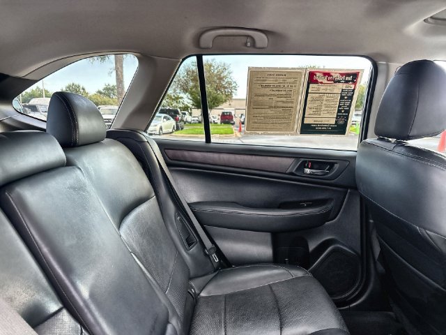 Used 2015 Subaru Outback 2.5i Limited AWD/4WD image 16