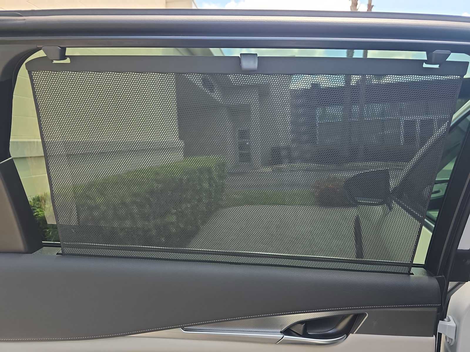 Certified 2026 INFINITI QX60 Luxe w/ Cargo Package FWD image 11