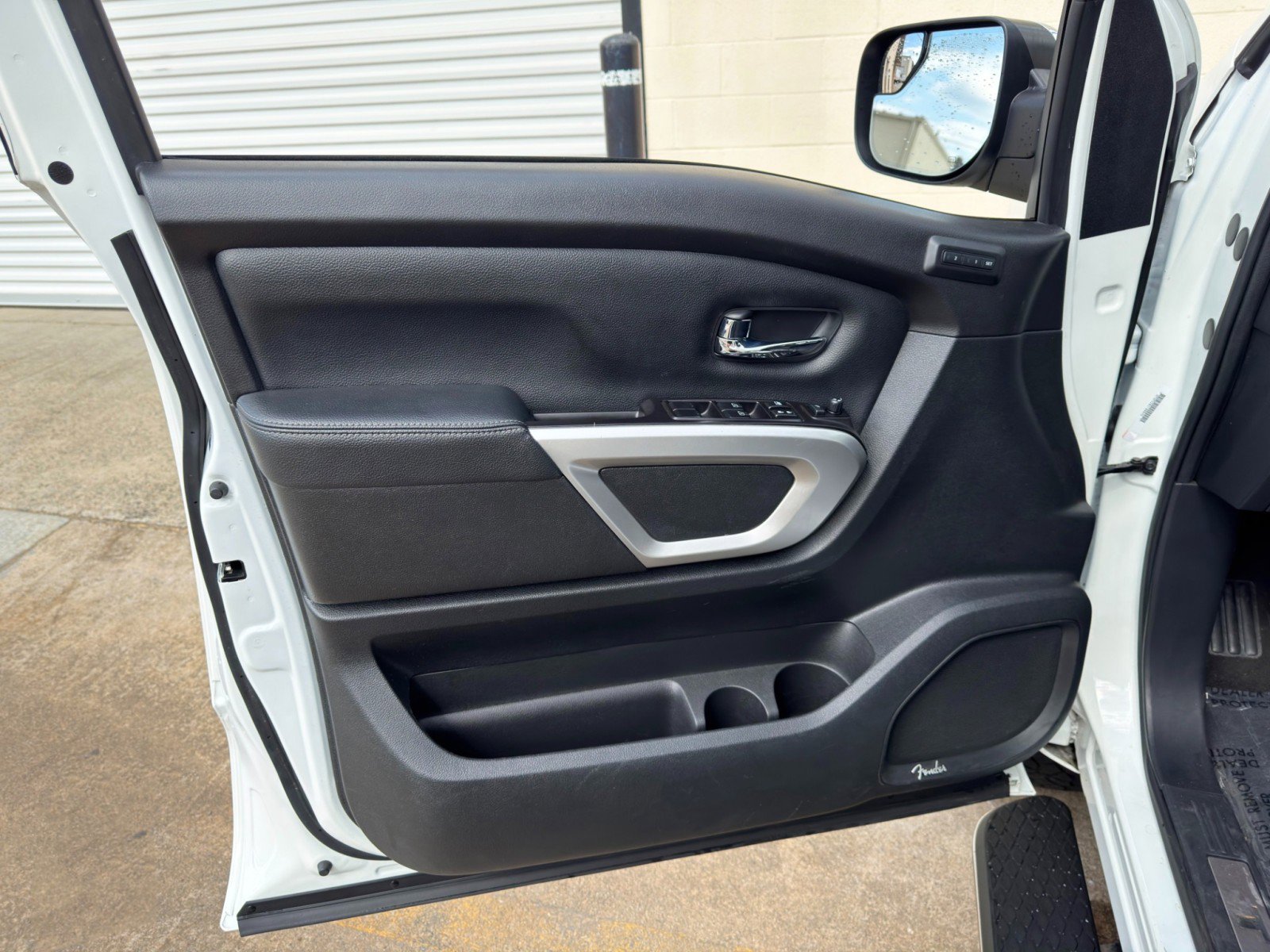 Used 2020 Nissan Titan SL w/ Protection Package 1 AWD/4WD image 41
