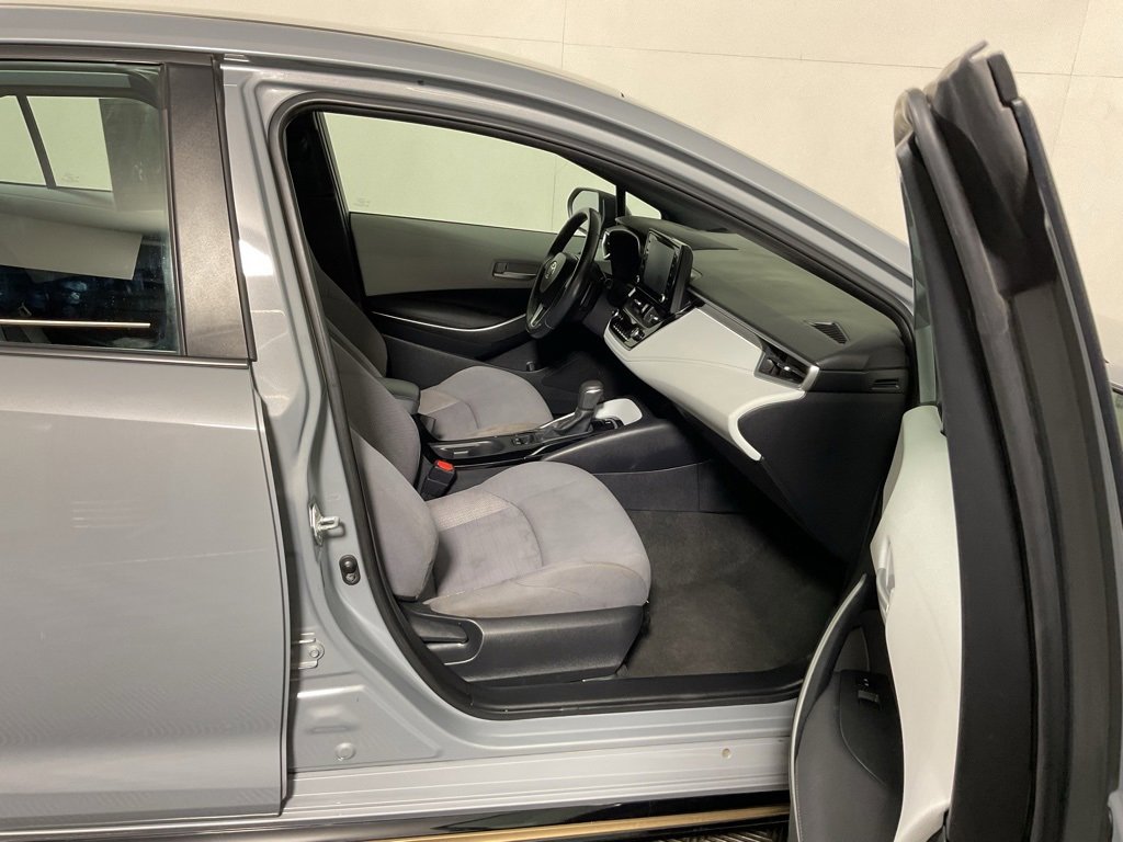 Used 2022 Toyota Corolla SE image 33