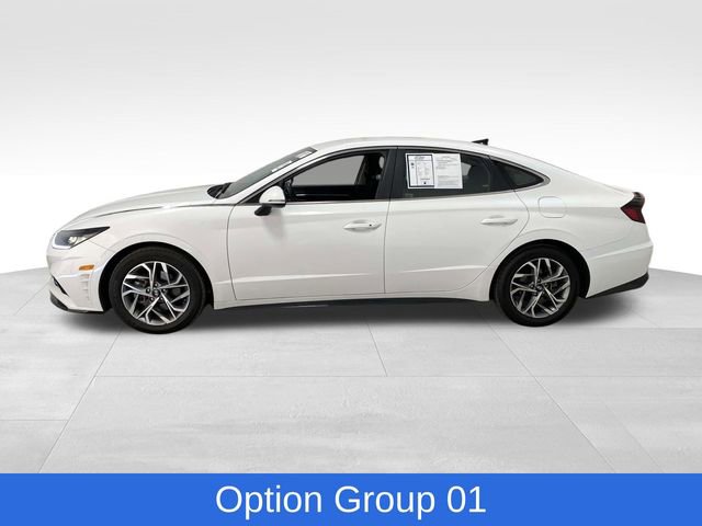 Used 2023 Hyundai Sonata SEL image 2