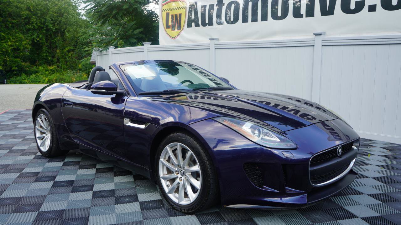 Used 2014 Jaguar F-TYPE Convertible RWD image 3