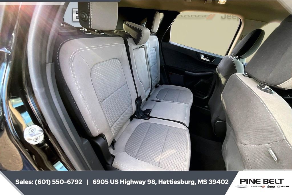 Used 2020 Ford Escape SE image 20