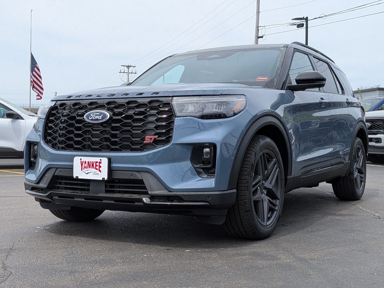New 2026 Ford Explorer ST w/ Sun And Sound Package AWD/4WD image 8