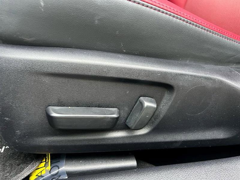 Used 2025 Lexus IS 300 w/ Comfort Package image 30