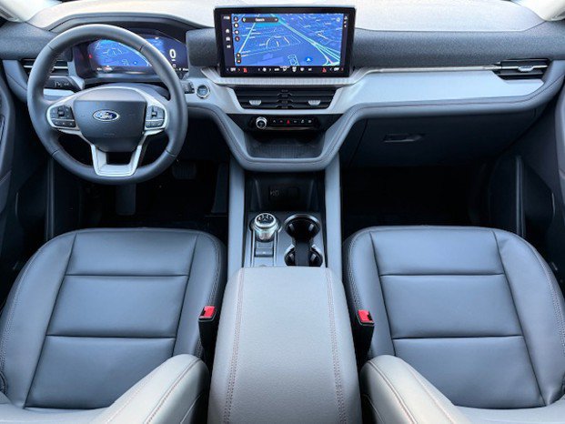New 2026 Ford Explorer Active w/ Active Comfort Package AWD/4WD image 15