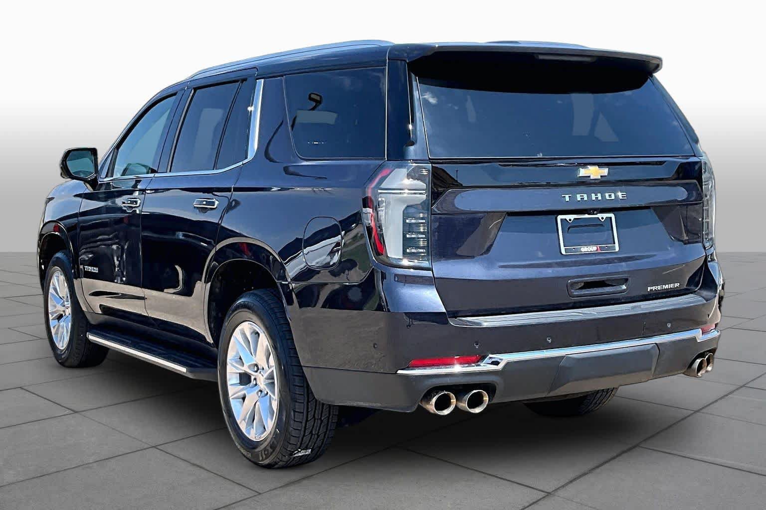 Used 2025 Chevrolet Tahoe Premier AWD/4WD image 12