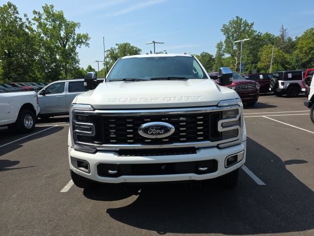 Used 2024 Ford F450 Limited w/ FX4 Off-Road Package AWD/4WD image 3