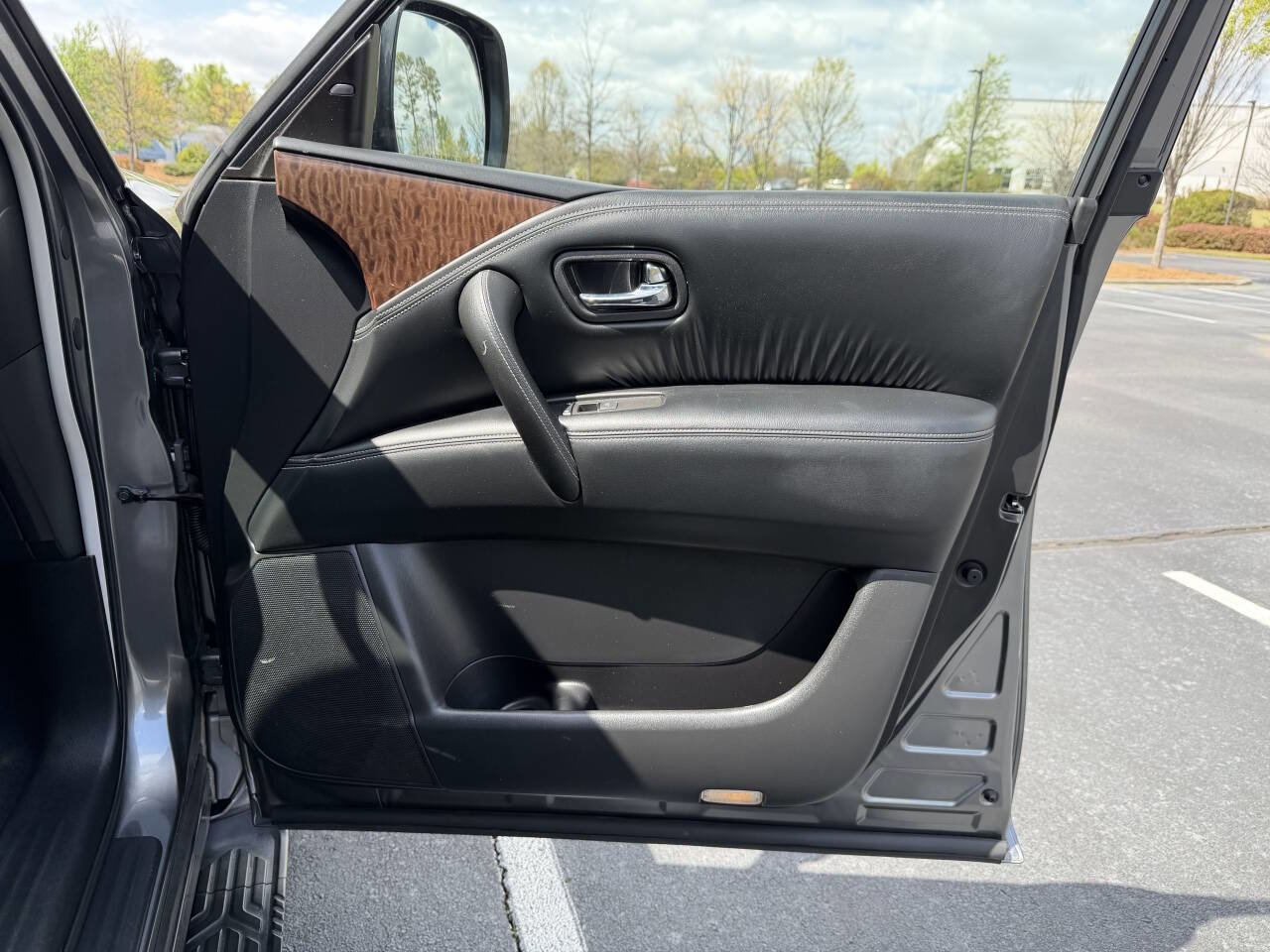 Used 2019 Nissan Armada SL w/ Premium Package AWD/4WD image 19
