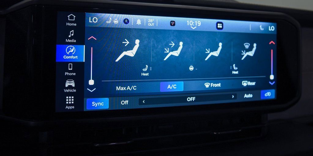Used 2025 Jeep Wrangler Unlimited Sahara image 20