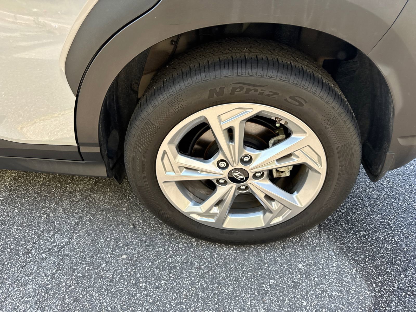 Used 2023 Hyundai Kona SEL w/ Cargo Package AWD/4WD image 19