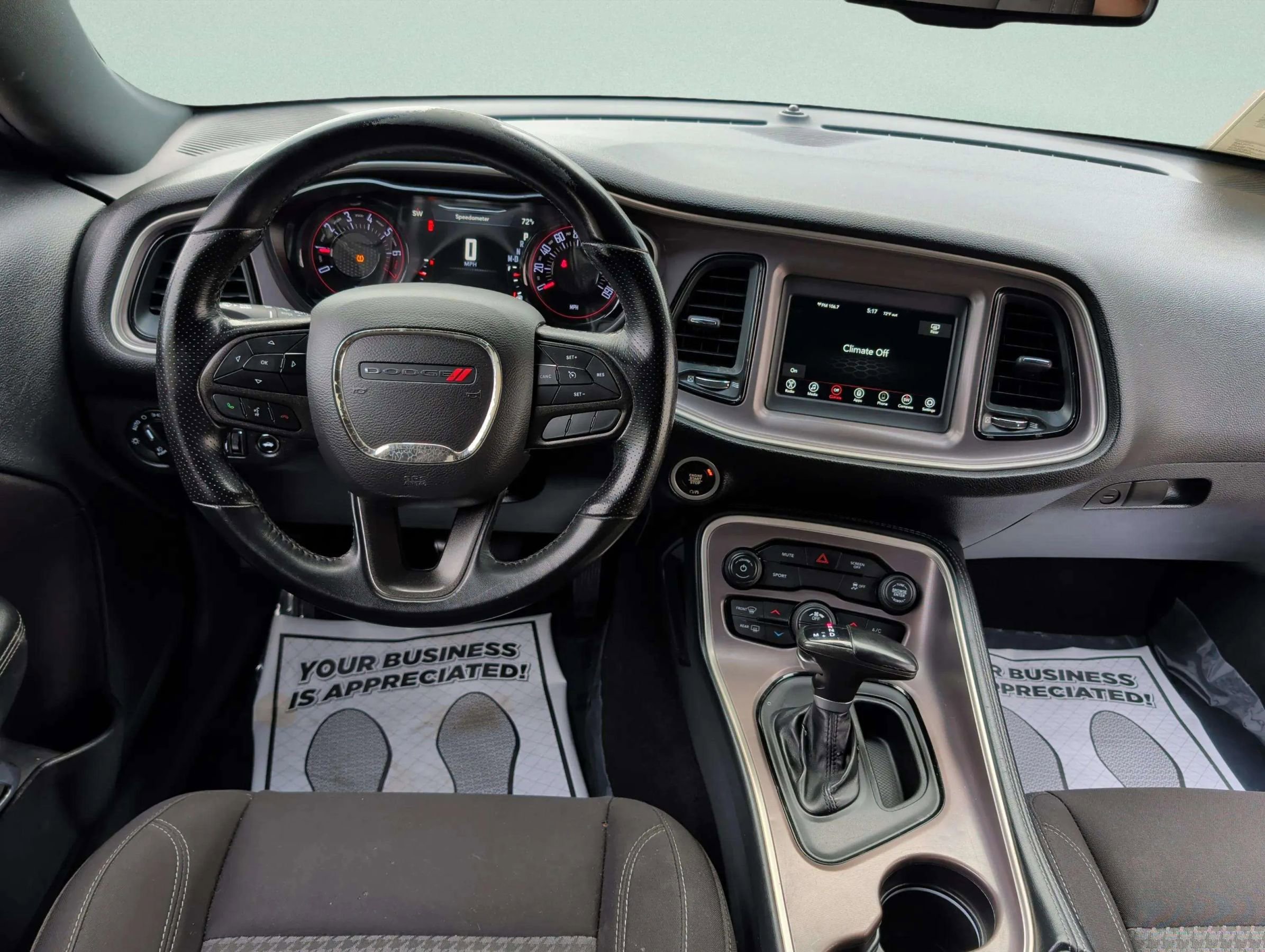 Used 2022 Dodge Challenger SXT w/ Blacktop Package image 9