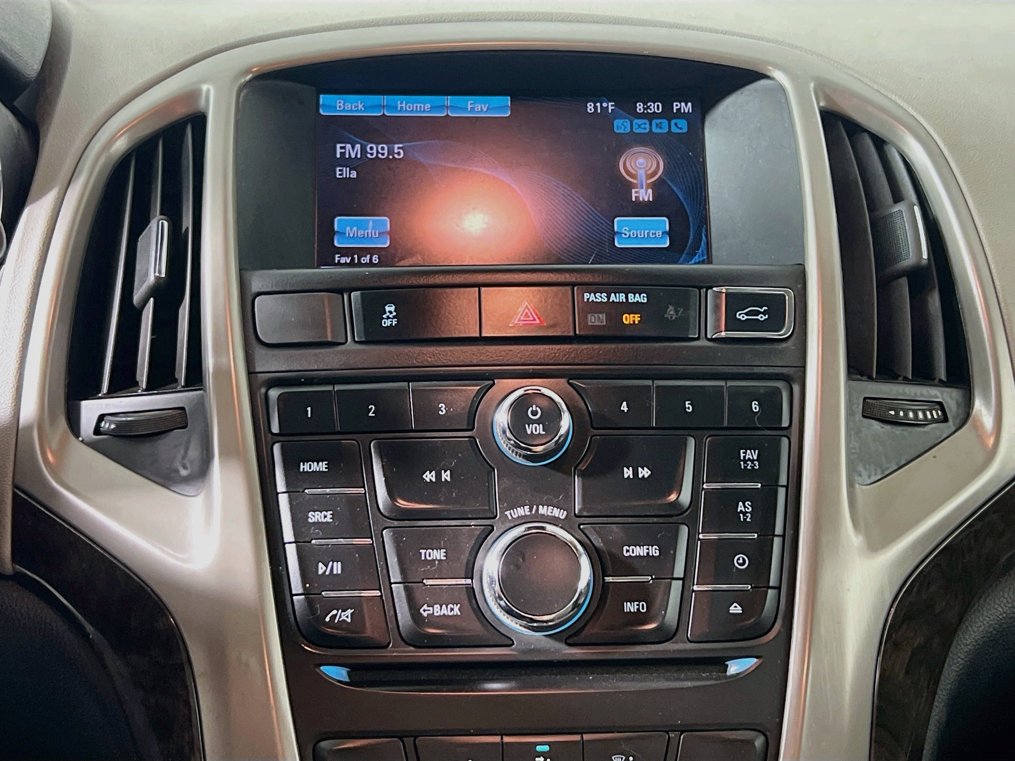 Used 2014 Buick Verano FWD image 27