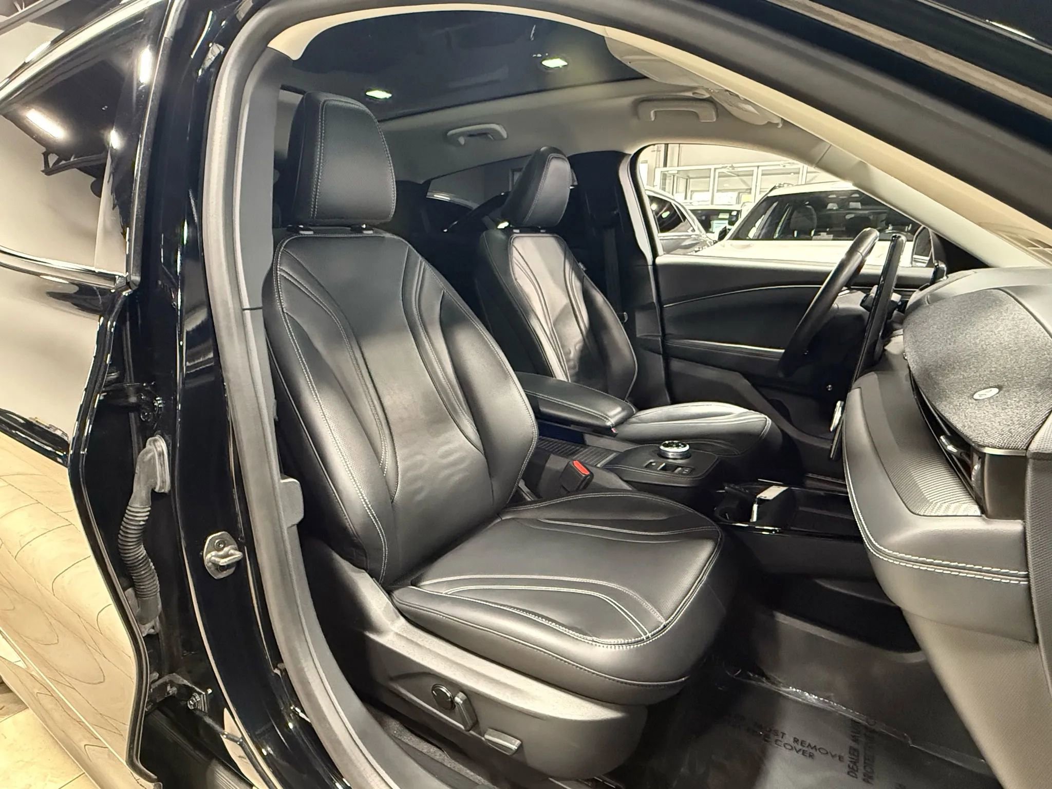 Used 2022 Ford Mustang Mach-E Premium image 7