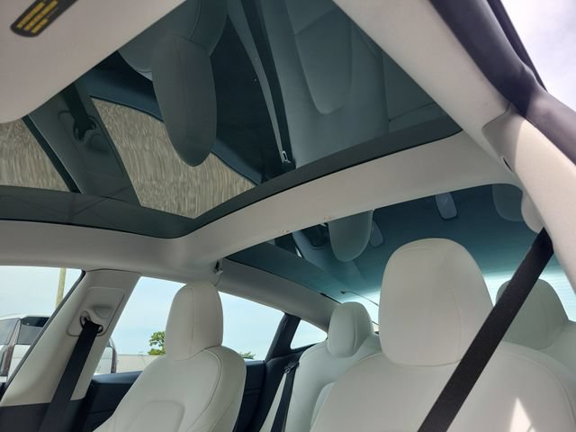 Used 2022 Tesla Model 3 Long Range AWD/4WD image 23