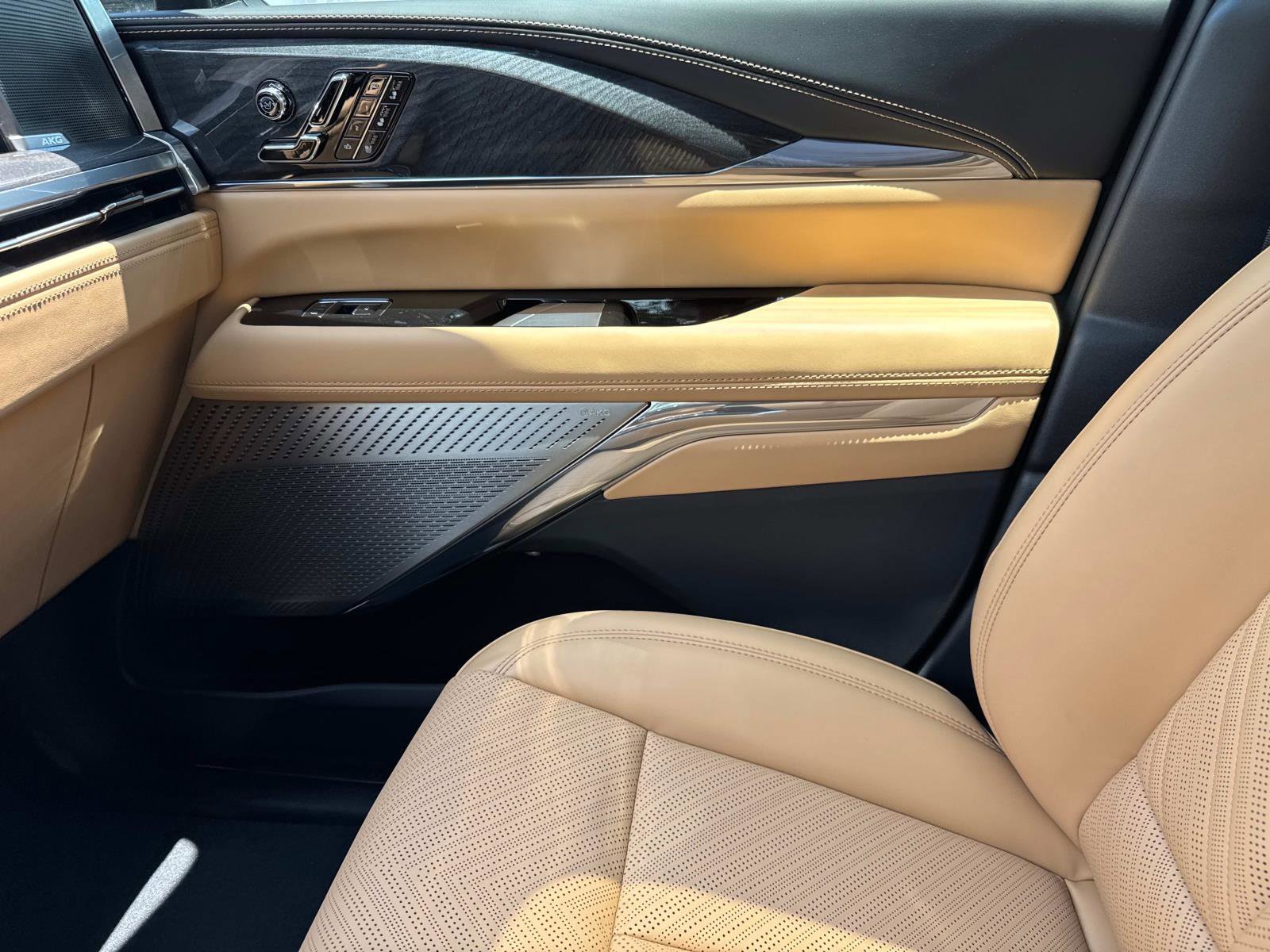 New 2026 Cadillac Escalade IQ Sport 2 image 21