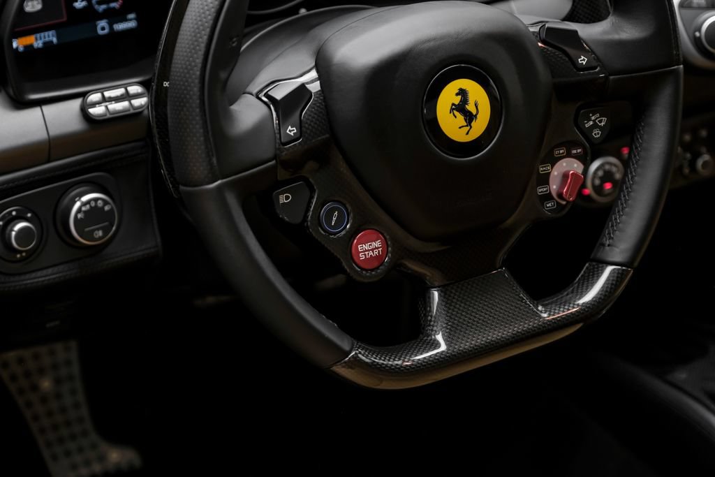 Used 2014 Ferrari 458 Spider RWD image 24