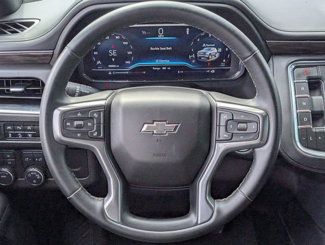 Used 2023 Chevrolet Tahoe Z71 w/ Luxury Package AWD/4WD image 10