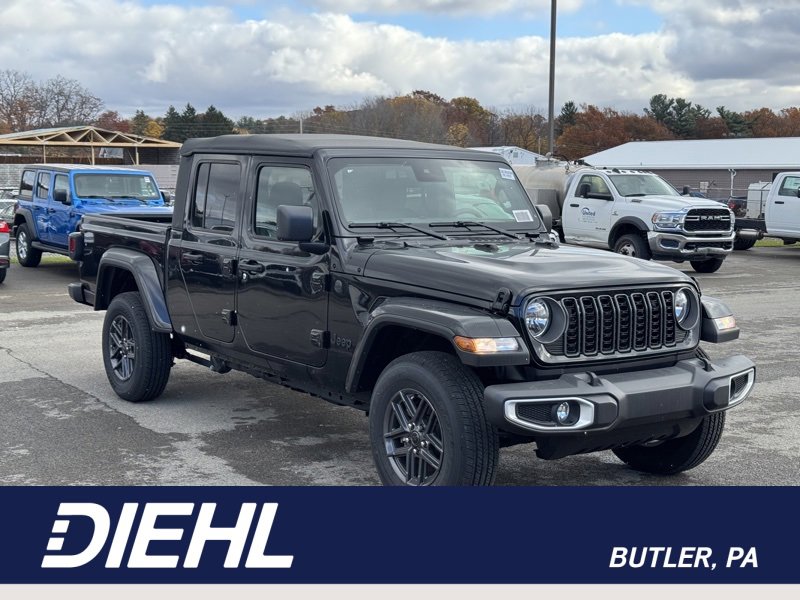 New 2025 Jeep Gladiator Sport