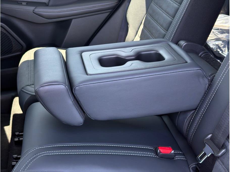 New 2026 Mitsubishi Outlander SE AWD/4WD image 23